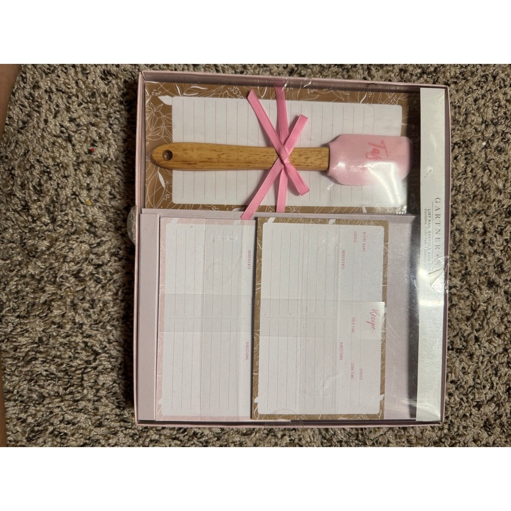 Gartner Studios Pink Spatula Grocery List Pad and‎ 12 Recipe Cards Gift Set New